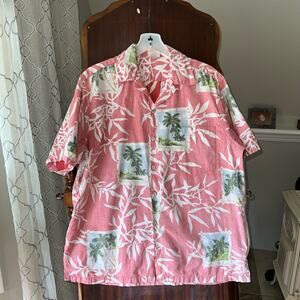 Vintage go barefoot men’s size medium coconut shell buttons Hawaiian shirt